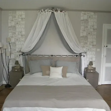 Vendégház Et D'hotes Du Domaine Du Val Bruant 3*