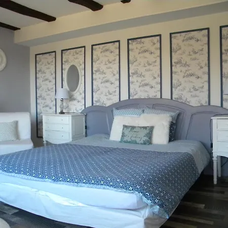 Et D'hotes Du Domaine Du Val Bruant *
