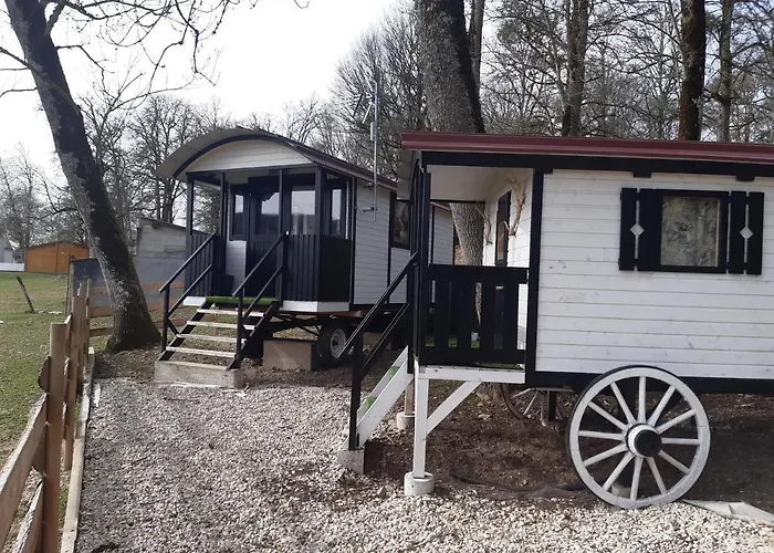 Et D'hotes Du Domaine Du Val Bruant